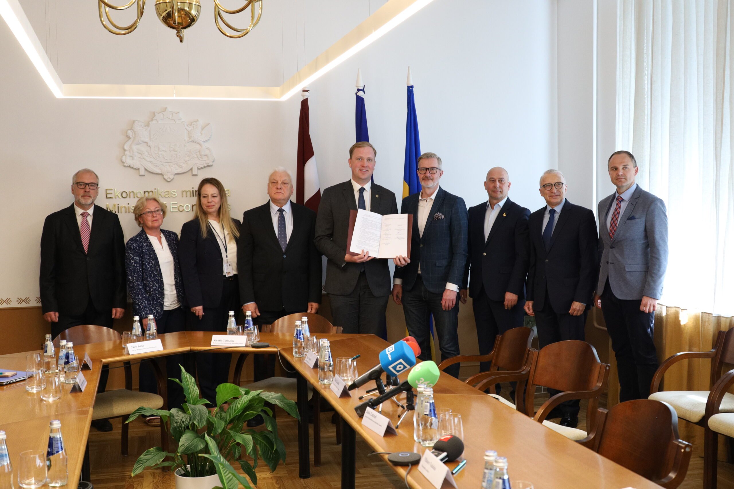 Noslēgts memorands pārtikas preču pieejamības uzlabošanai