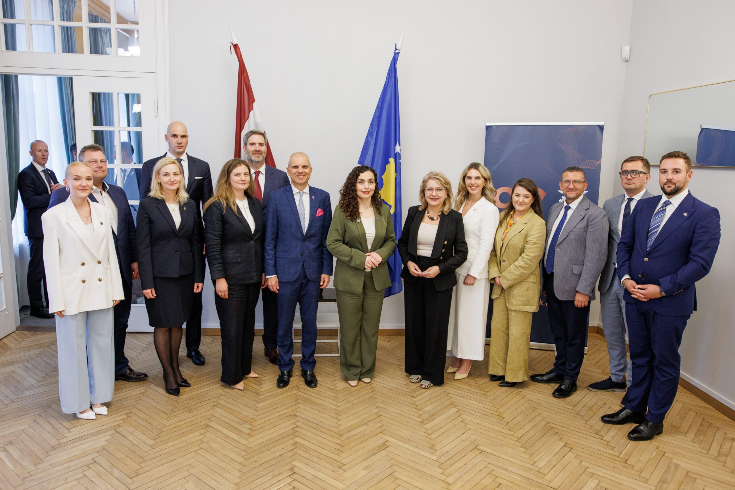 LTRK vadība tiekas ar Kosovas prezidenti