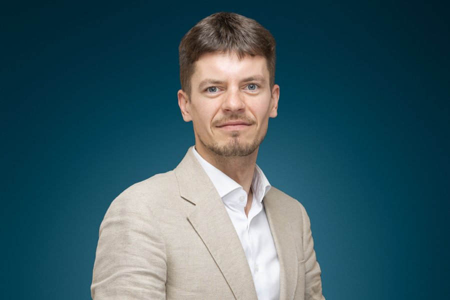 <Field name='title'></Field>