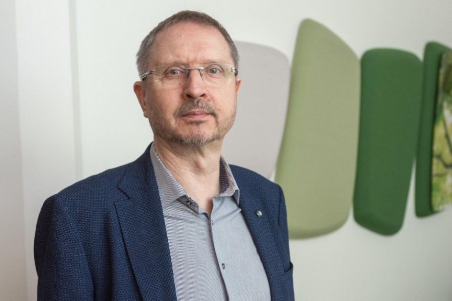 <Field name='title'></Field>